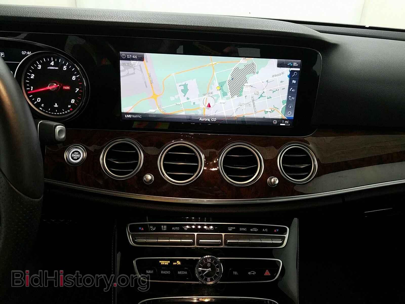 2018 Mercedes-Benz E-Class - VIN: WDDZF4KB8JA483802 - Фото 4