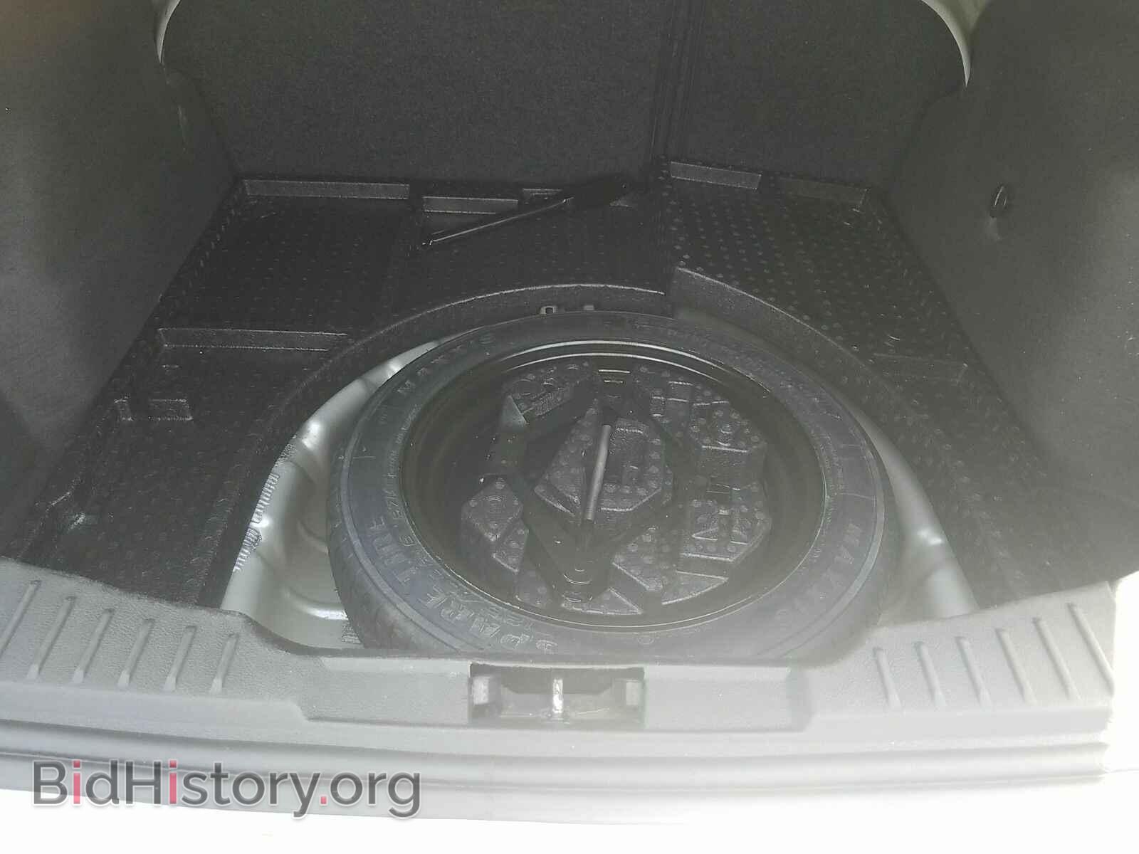2016 Ford Focus - VIN: 1FADP3F28GL330023 - Photo 7