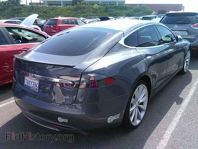 2013 Tesla Model S - VIN: 5YJSA1CP1DFP10570 - Photo 2
