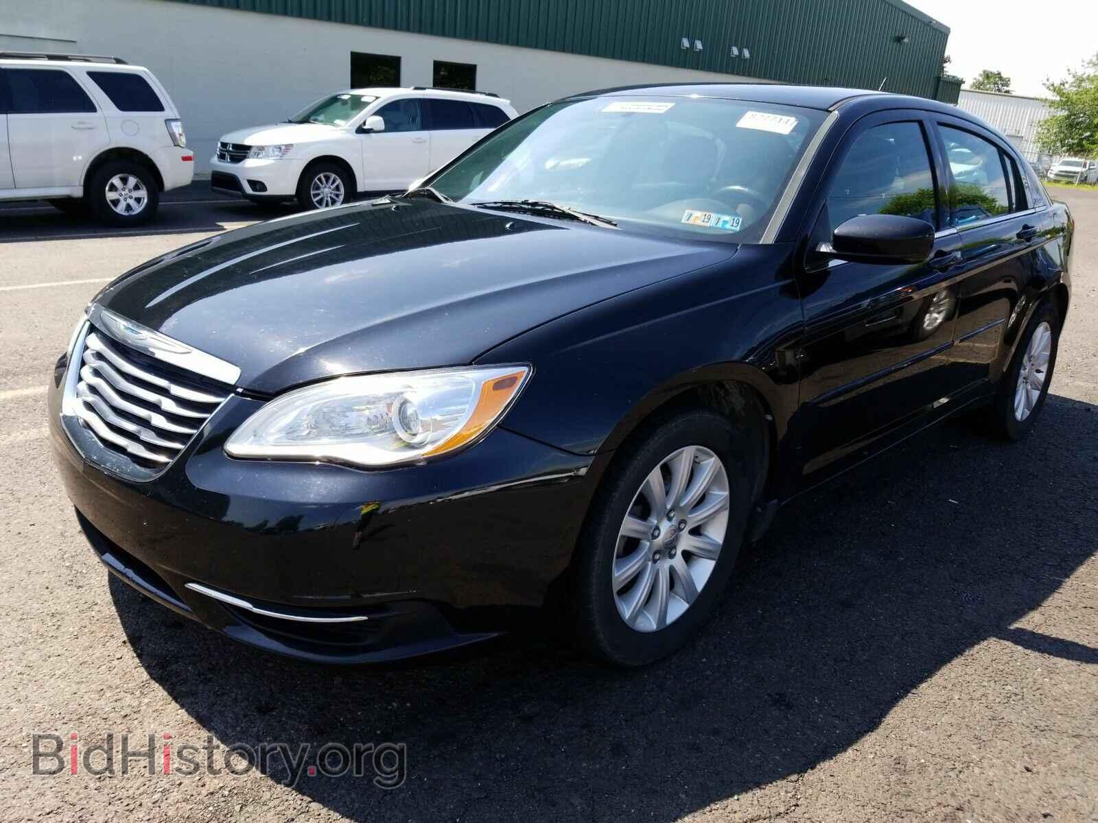Photo 1C3CCBBB1DN732679 - Chrysler 200 2013