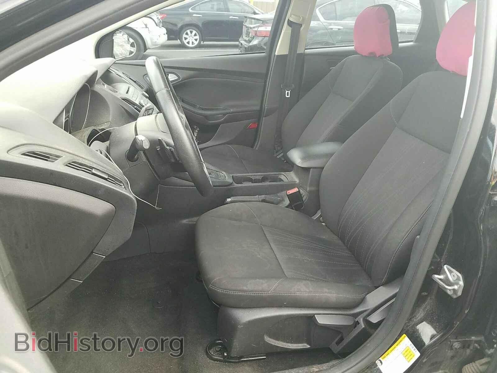 2016 Ford Focus - VIN: 1FADP3K27GL219355 - Фото 3