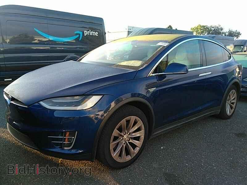 Фотография 5YJXCBE21GF008910 - Tesla Model X 2016
