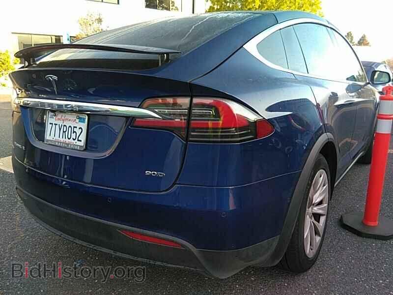 2016 Tesla Model X - VIN: 5YJXCBE21GF008910 - Фото 2