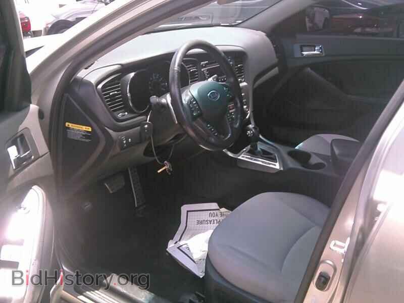 2012 Kia Optima - VIN: 5XXGR4A6XCG047098 - Фото 3