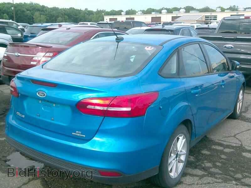 2016 Ford Focus - VIN: 1FADP3F28GL281356 - Photo 2