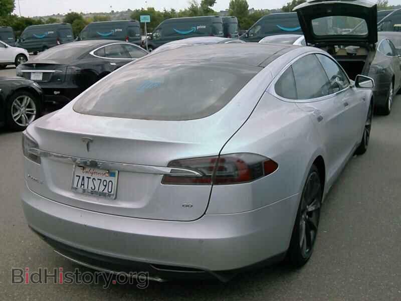 2014 Tesla Model S - VIN: 5YJSA1S19EFP41953 - Фото 2