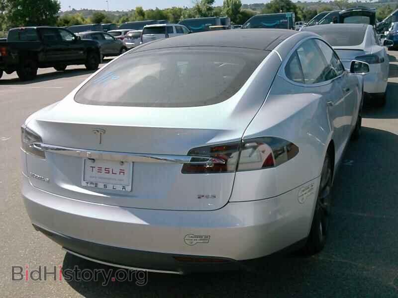 2013 Tesla Model S - VIN: 5YJSA1CP7DFP05857 - Photo 2