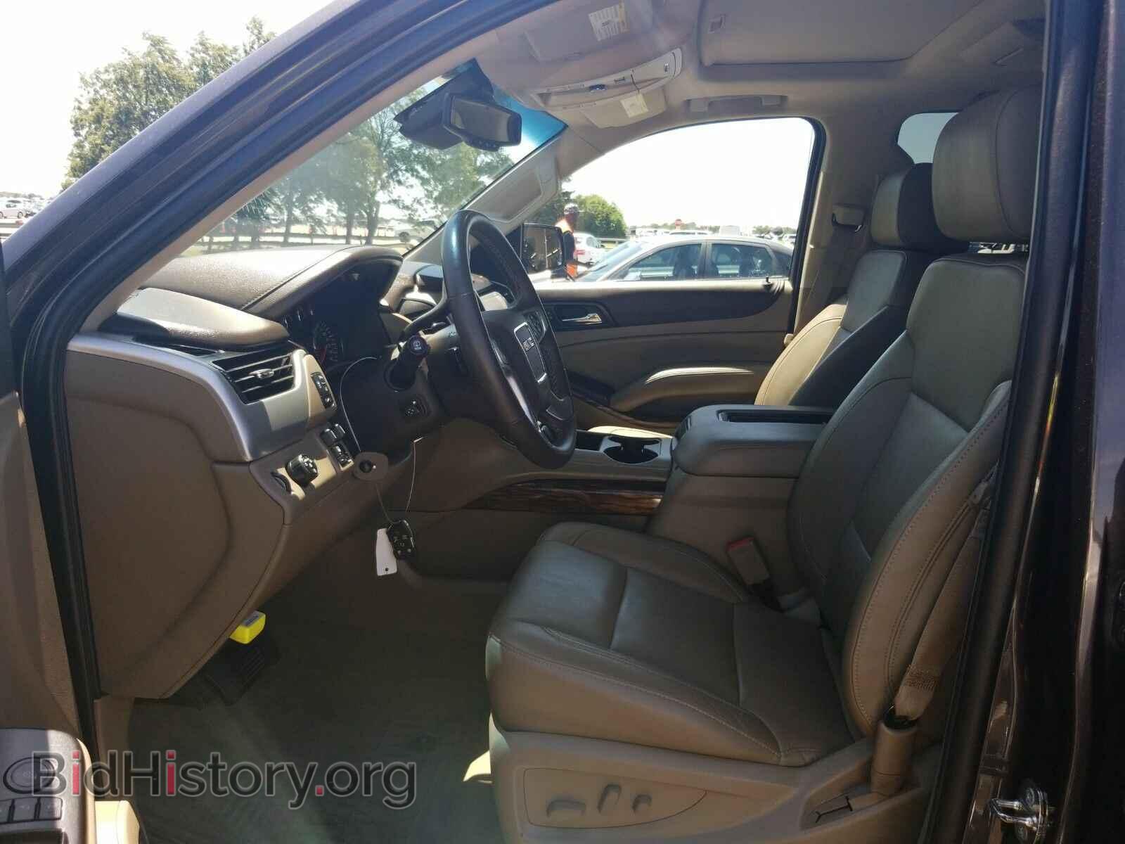 2015 GMC Yukon XL - VIN: 1GKS1HKC7FR268564 - Фото 3