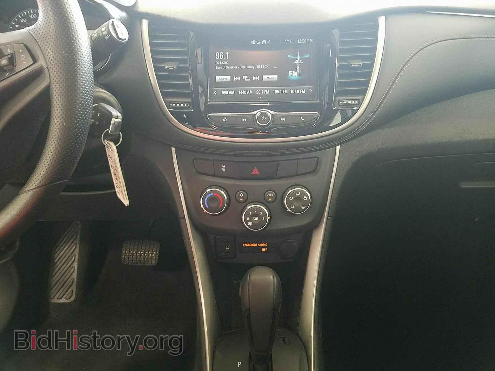 2017 Chevrolet Trax - VIN: 3GNCJNSB3HL273333 - Фото 4