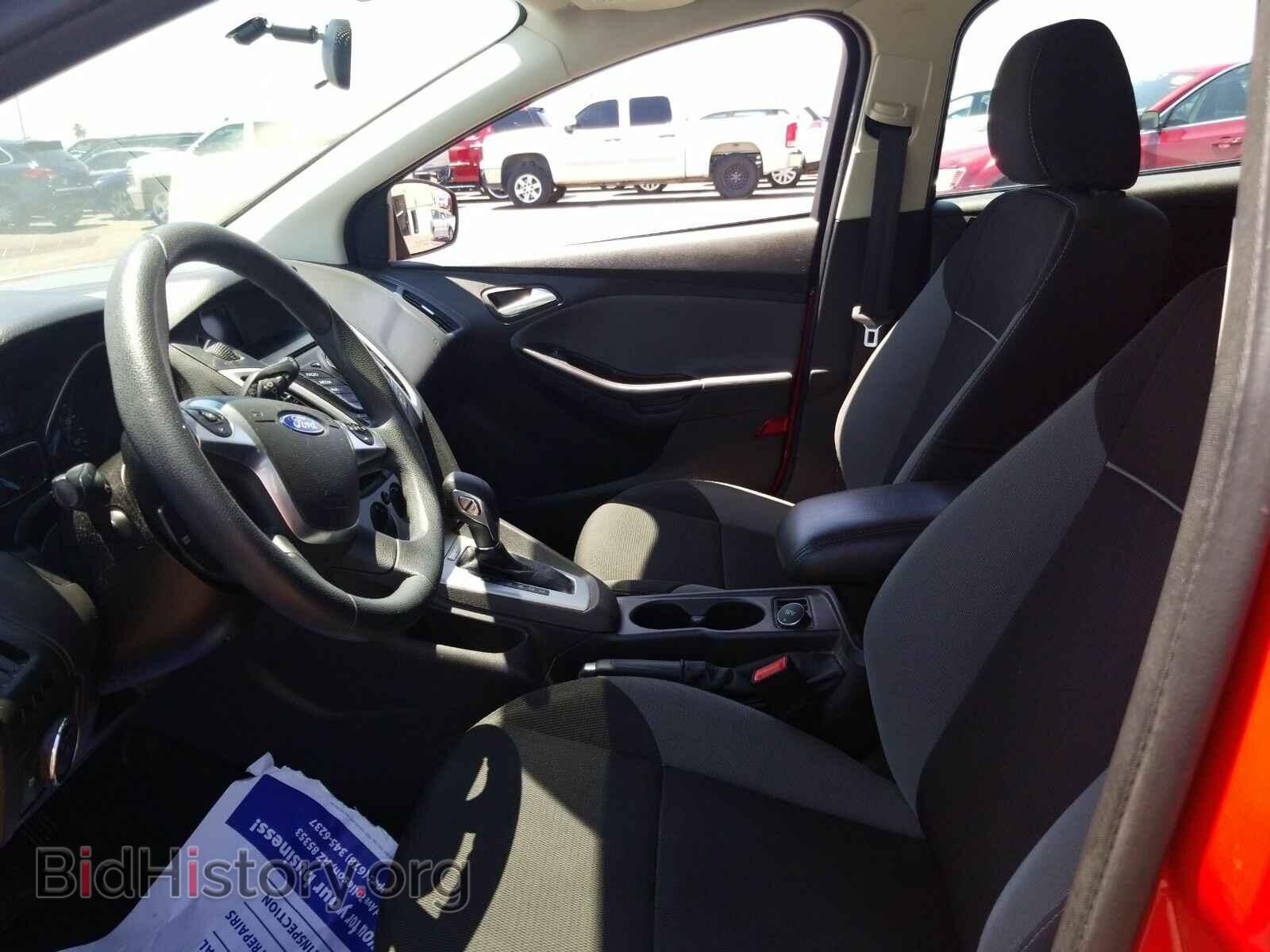 2014 Ford Focus - VIN: 1FADP3K21EL456050 - Фото 3