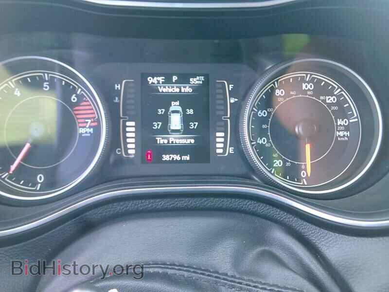 2019 Jeep Cherokee - VIN: 1C4PJMLB3KD182322 - Фото 5