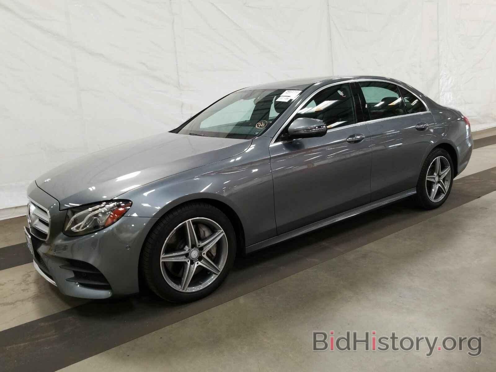 Photo WDDZF4JB4HA070111 - Mercedes-Benz E-Class 2017