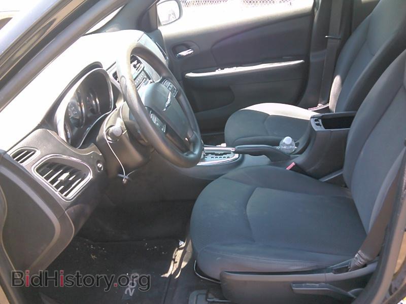 2014 Chrysler 200 - VIN: 1C3CCBAB6EN141086 - Фото 3