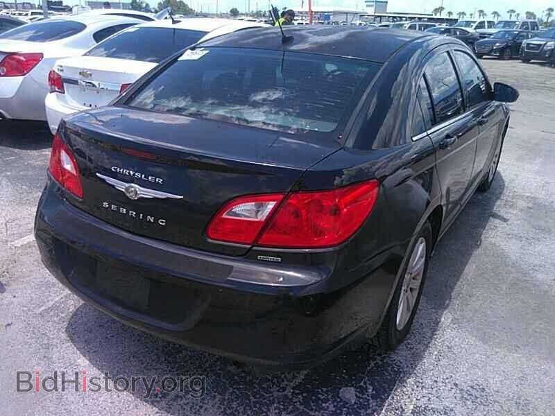 2010 Chrysler Sebring - VIN: 1C3CC5FBXAN148319 - Фото 2