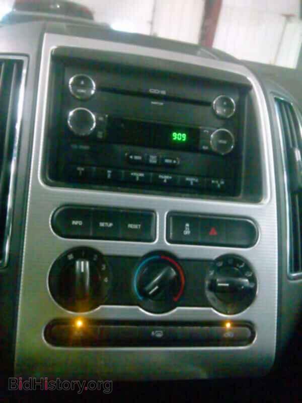 2009 Ford Edge - VIN: 2FMDK48C79BA35577 - Фото 4