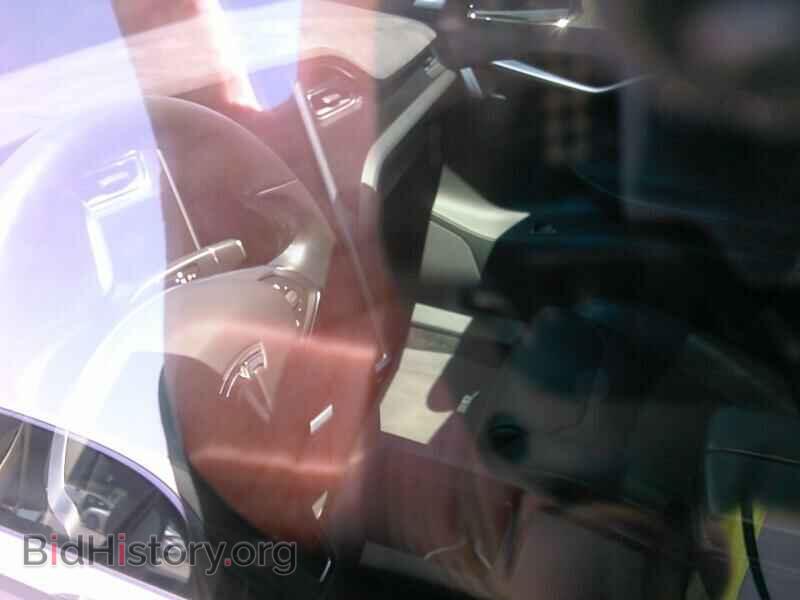 2017 Tesla Model S - VIN: 5YJSA1E4XHF181273 - Photo 4
