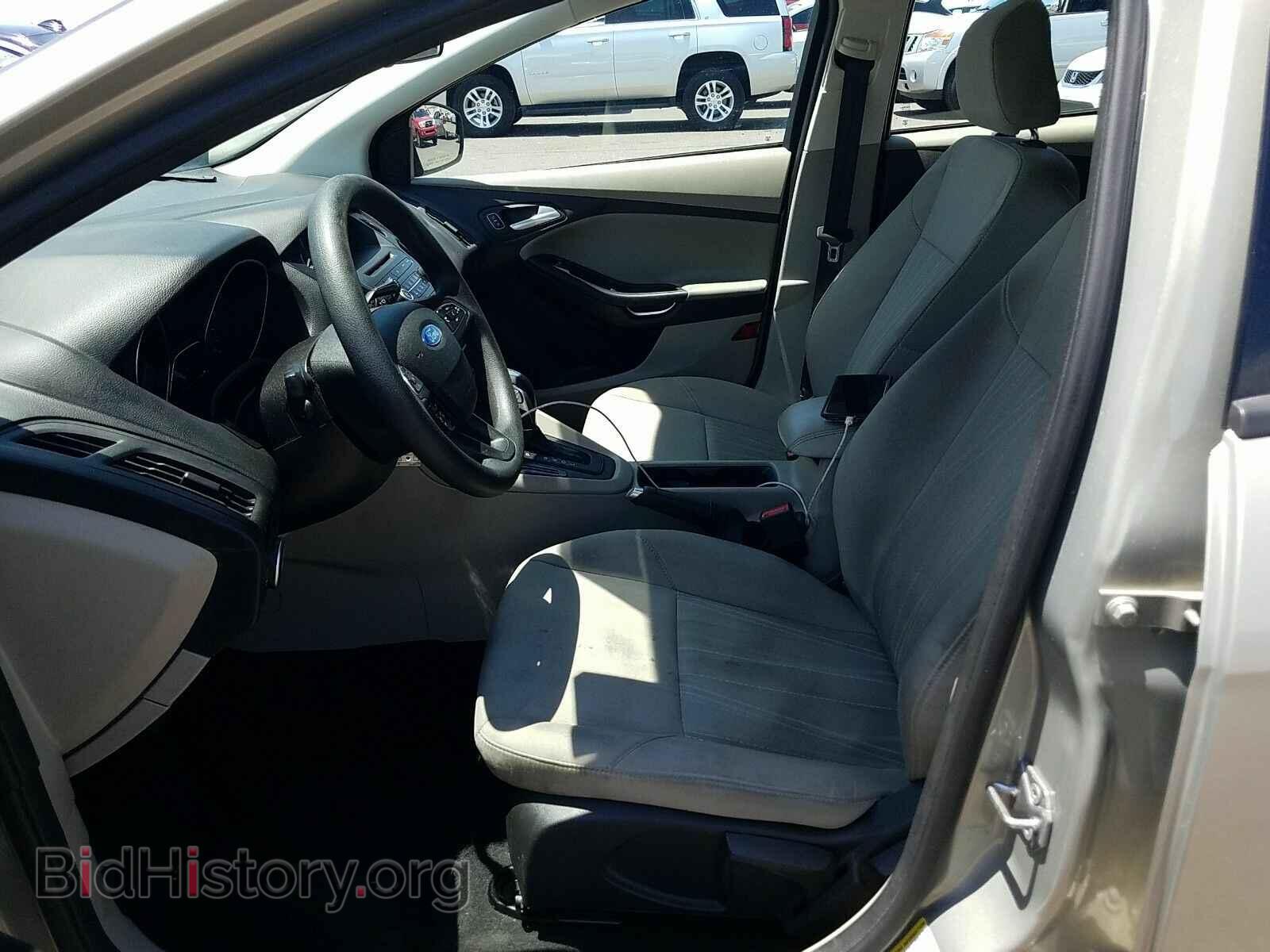 2015 Ford Focus - VIN: 1FADP3K20FL351341 - Фото 3
