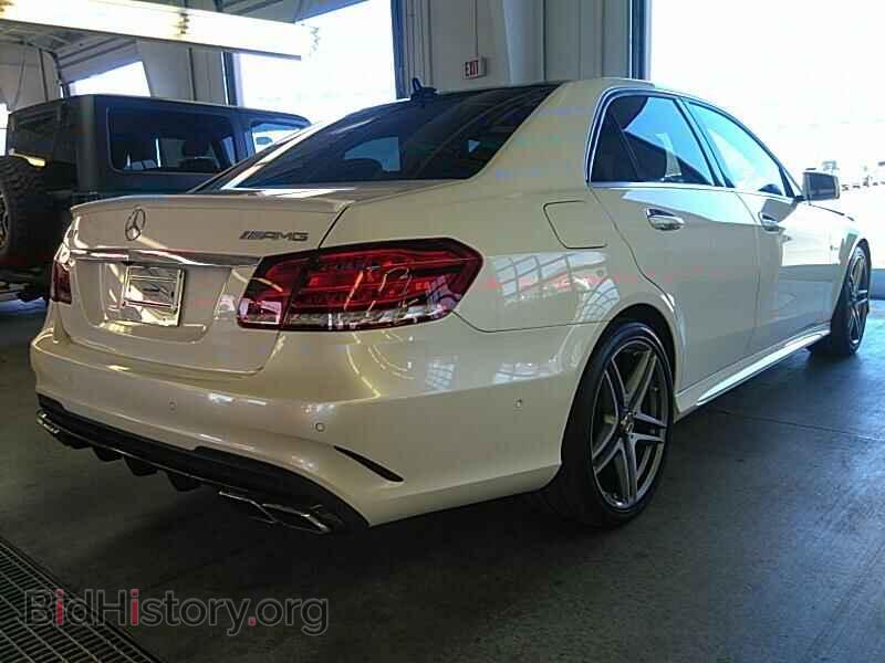 2014 Mercedes-Benz E-Class - VIN: WDDHF9CB3EA897521 - Фото 2