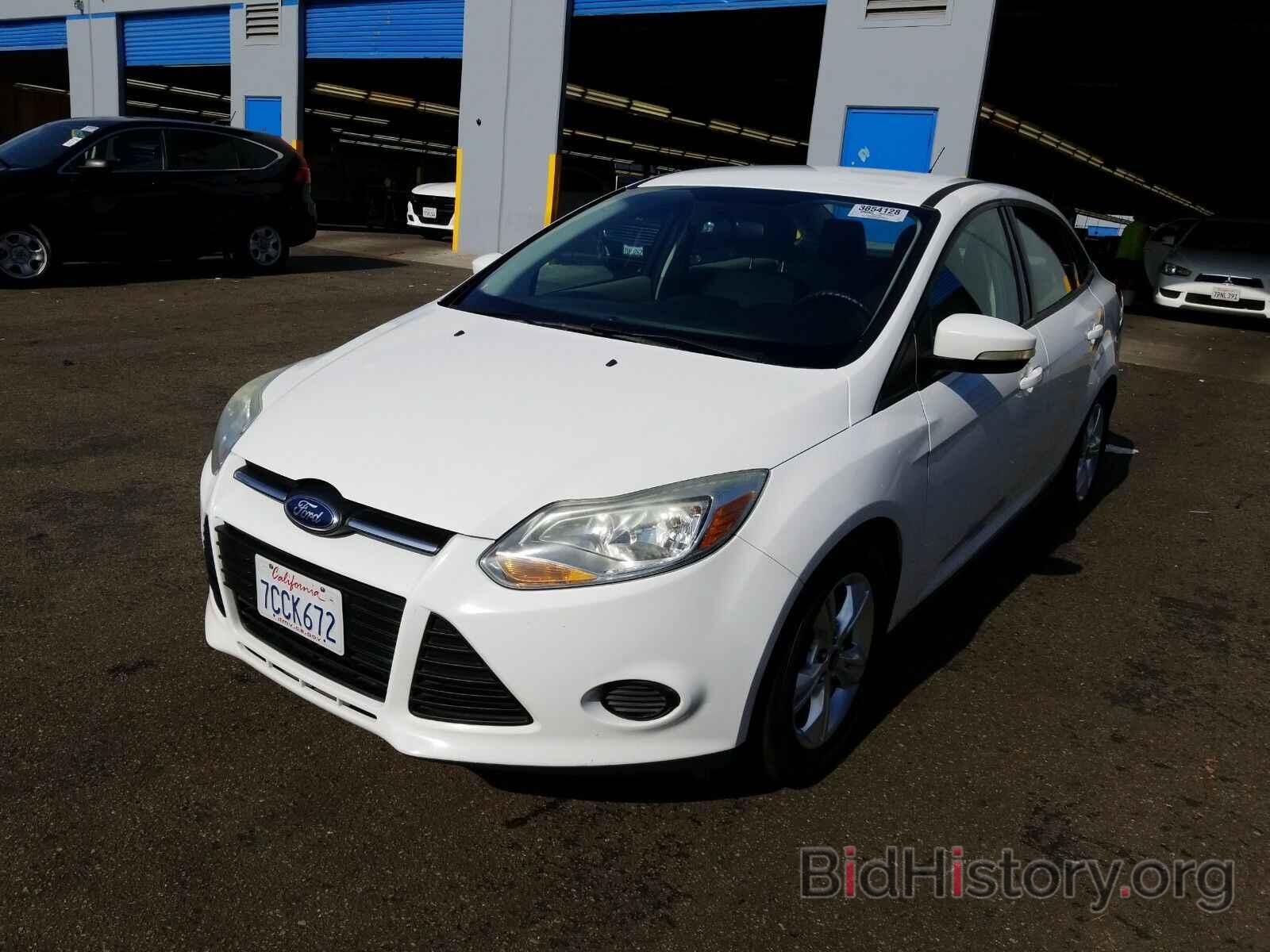 Photo 1FADP3F28EL119319 - Ford Focus 2014