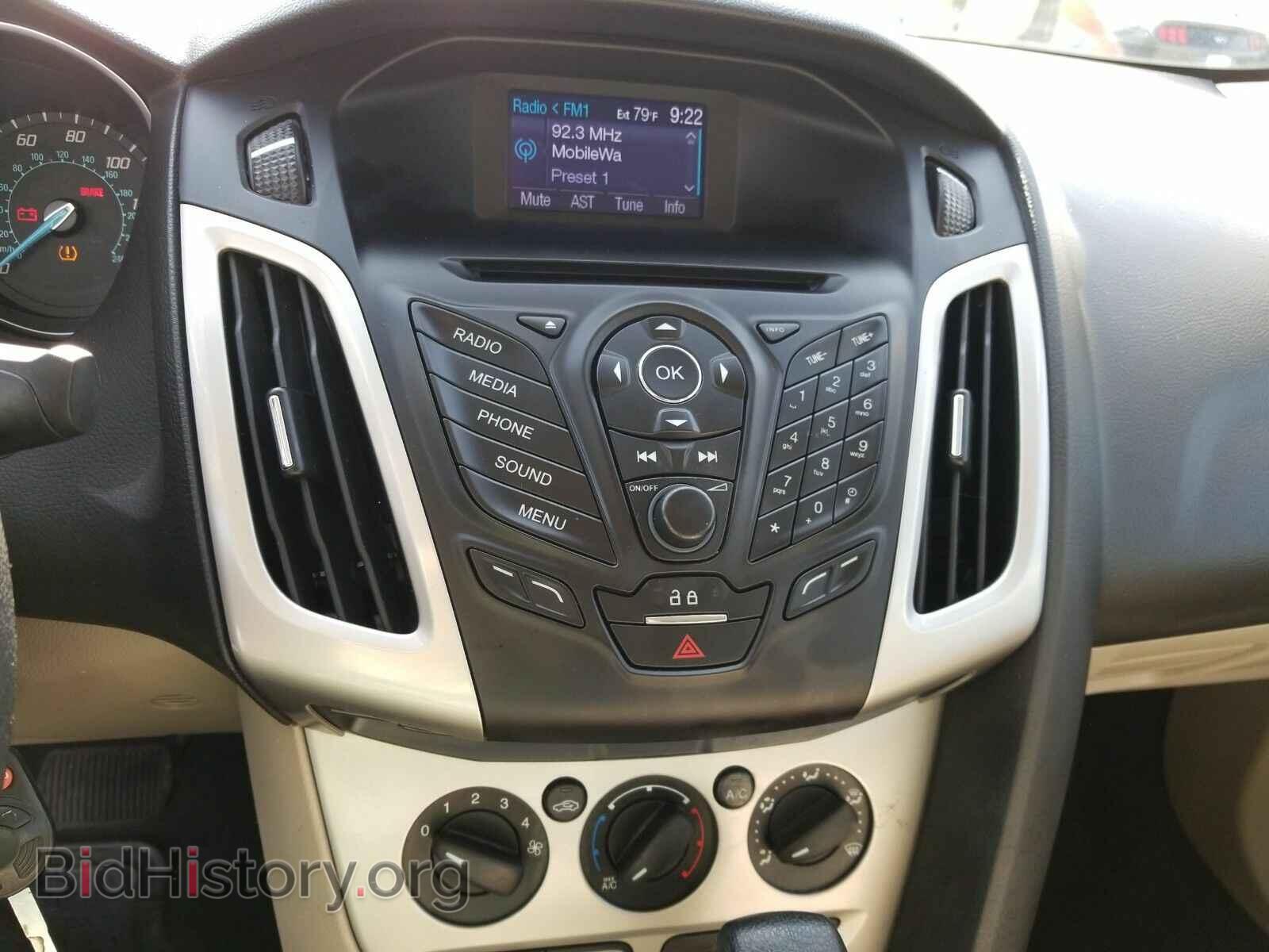 2014 Ford Focus - VIN: 1FADP3F28EL119319 - Фото 4