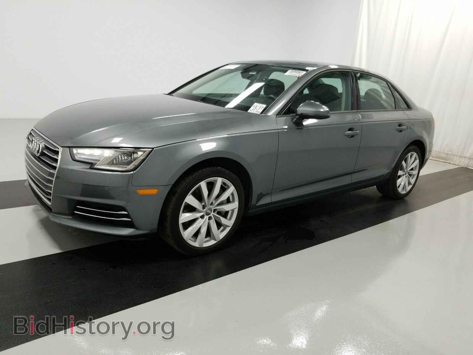Photo WAUGNAF49HN019304 - Audi A4 2017