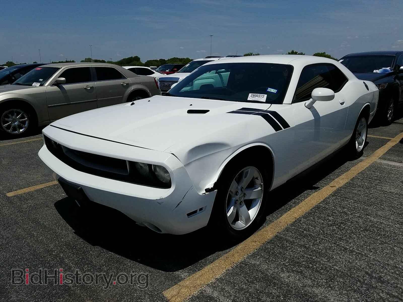 Photo 2C3CDYAG2DH669937 - Dodge Challenger 2013