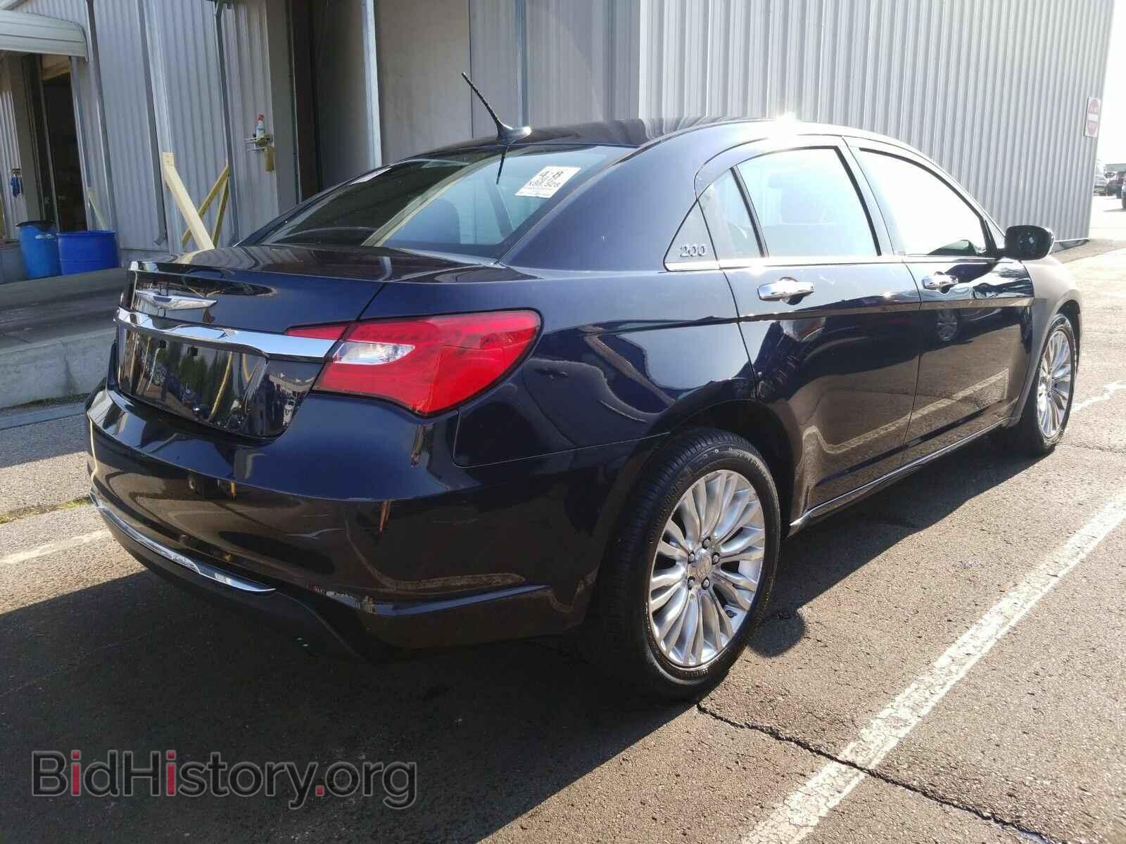 2012 Chrysler 200 - VIN: 1C3CCBCB9CN305165 - Фото 2