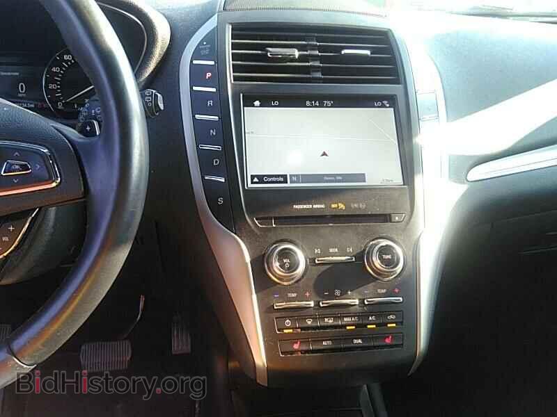 2017 Lincoln MKC - VIN: 5LMCJ2D98HUL16726 - Фото 4