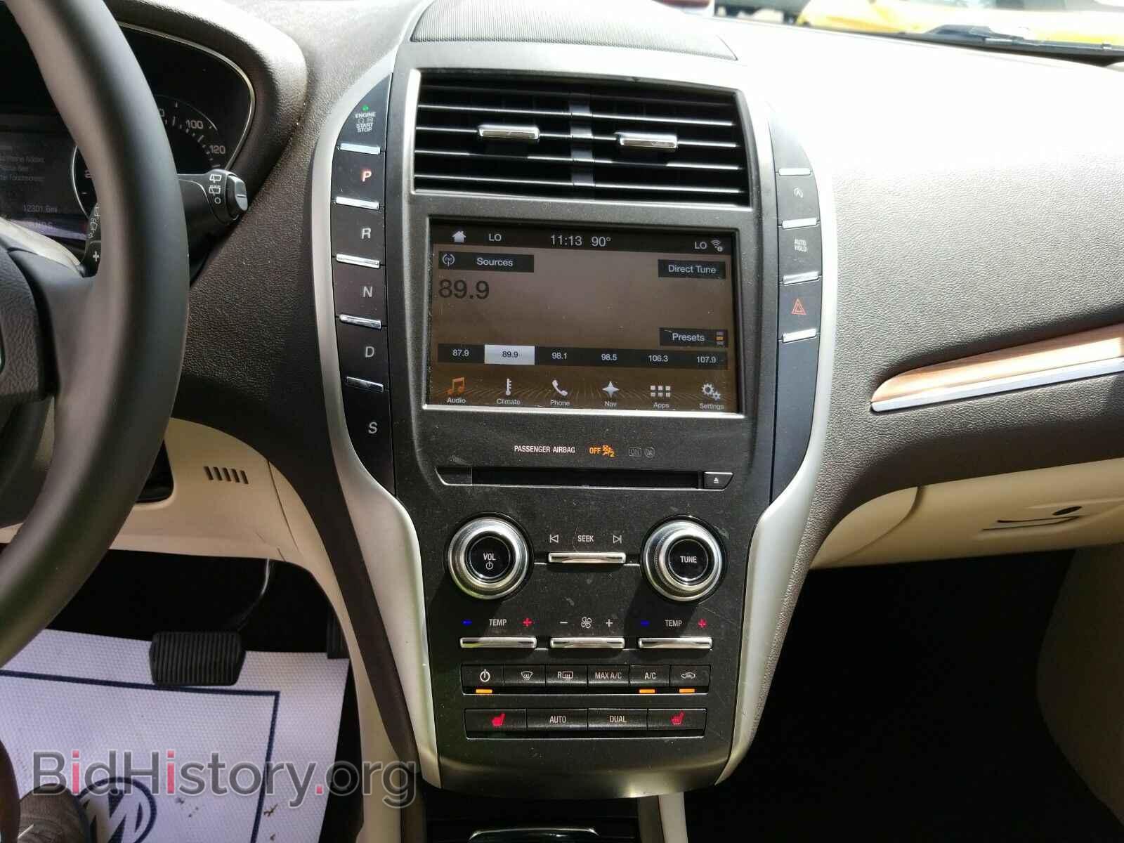 2017 Lincoln MKC - VIN: 5LMCJ2C9XHUL12078 - Фото 4