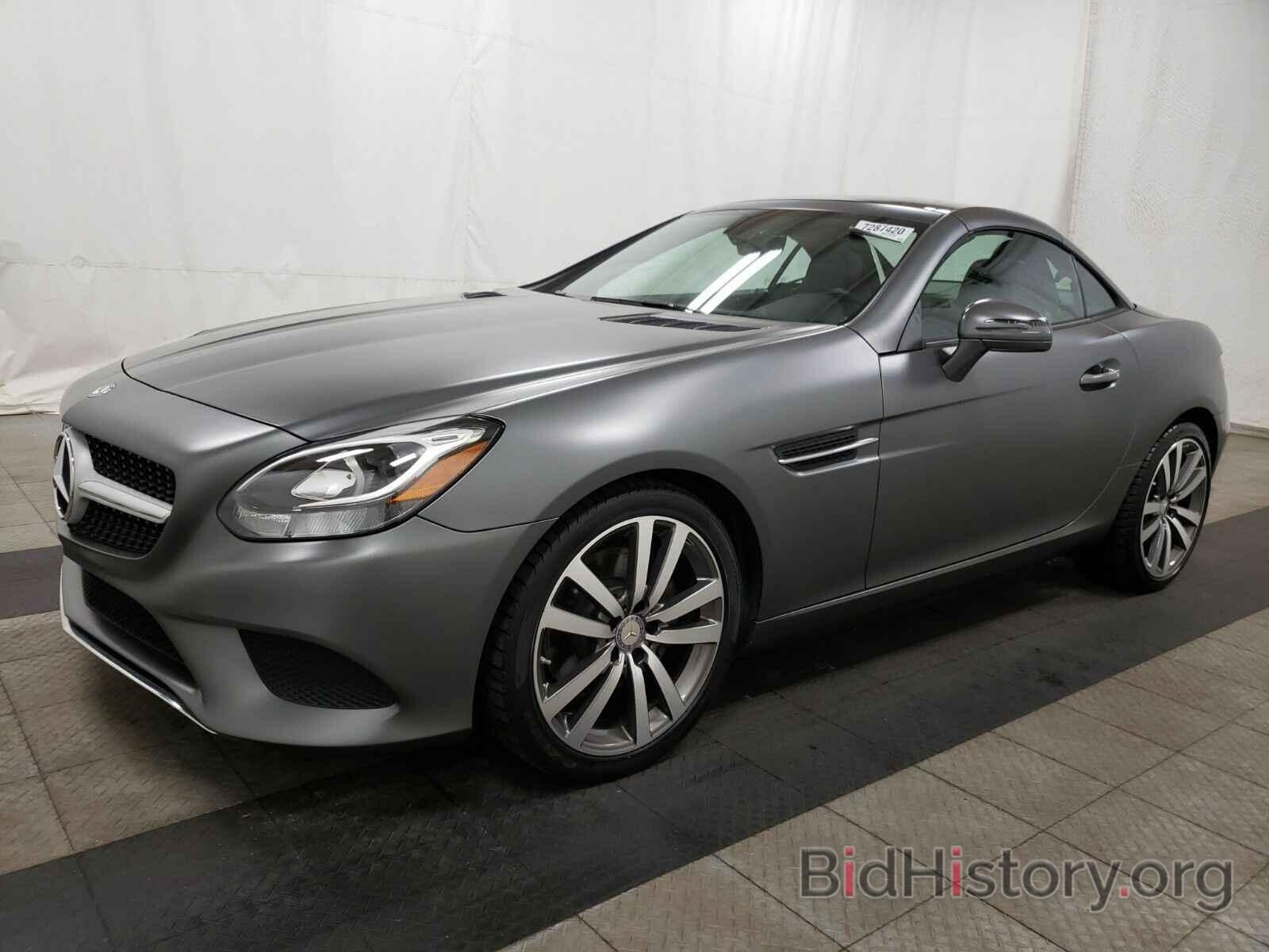 Photo WDDPK3JA9HF133128 - Mercedes-Benz SLC 2017