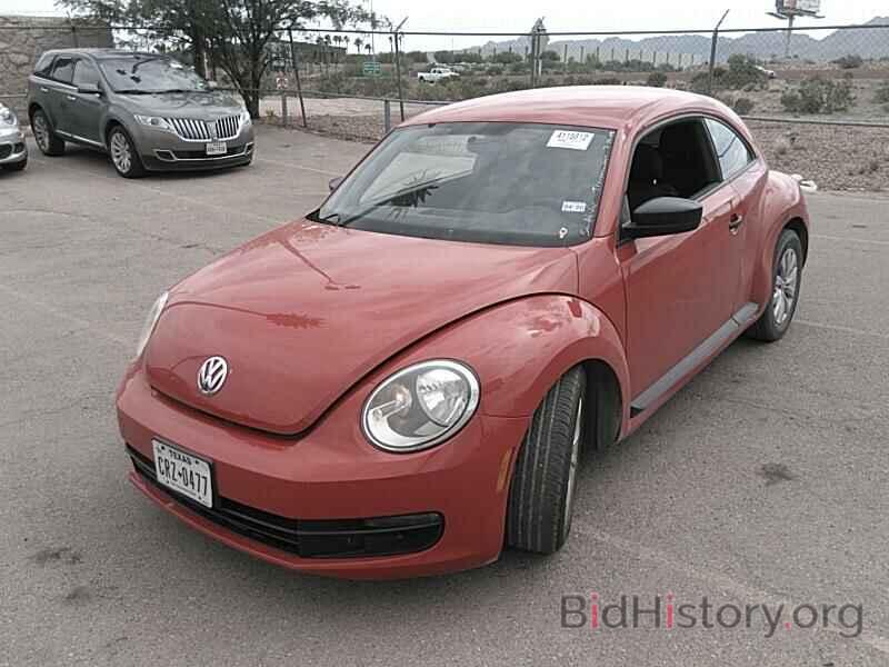 Photo 3VWFP7AT9DM644393 - Volkswagen Beetle Coupe 2013