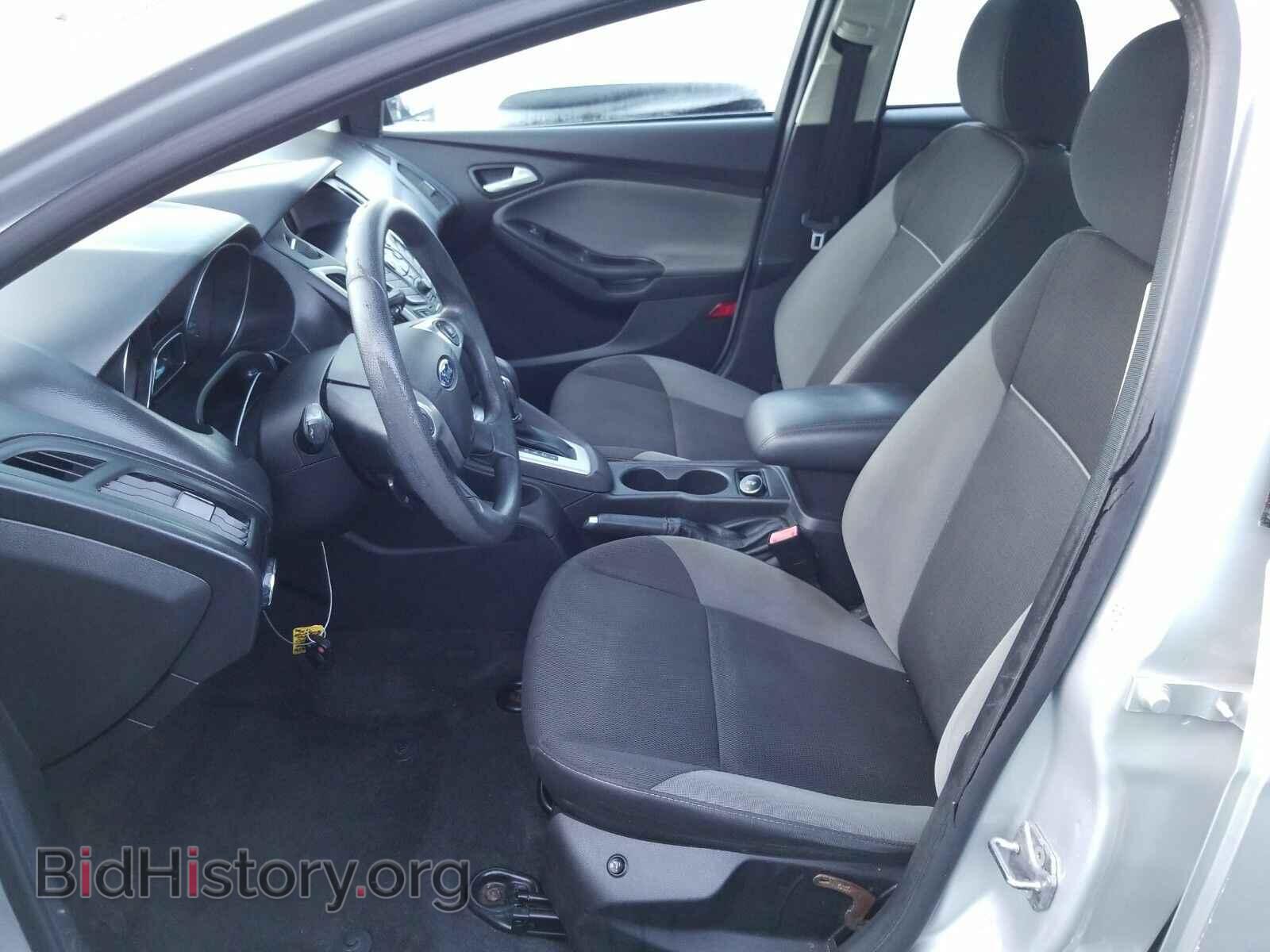2013 Ford Focus - VIN: 1FADP3F24DL136892 - Фото 3