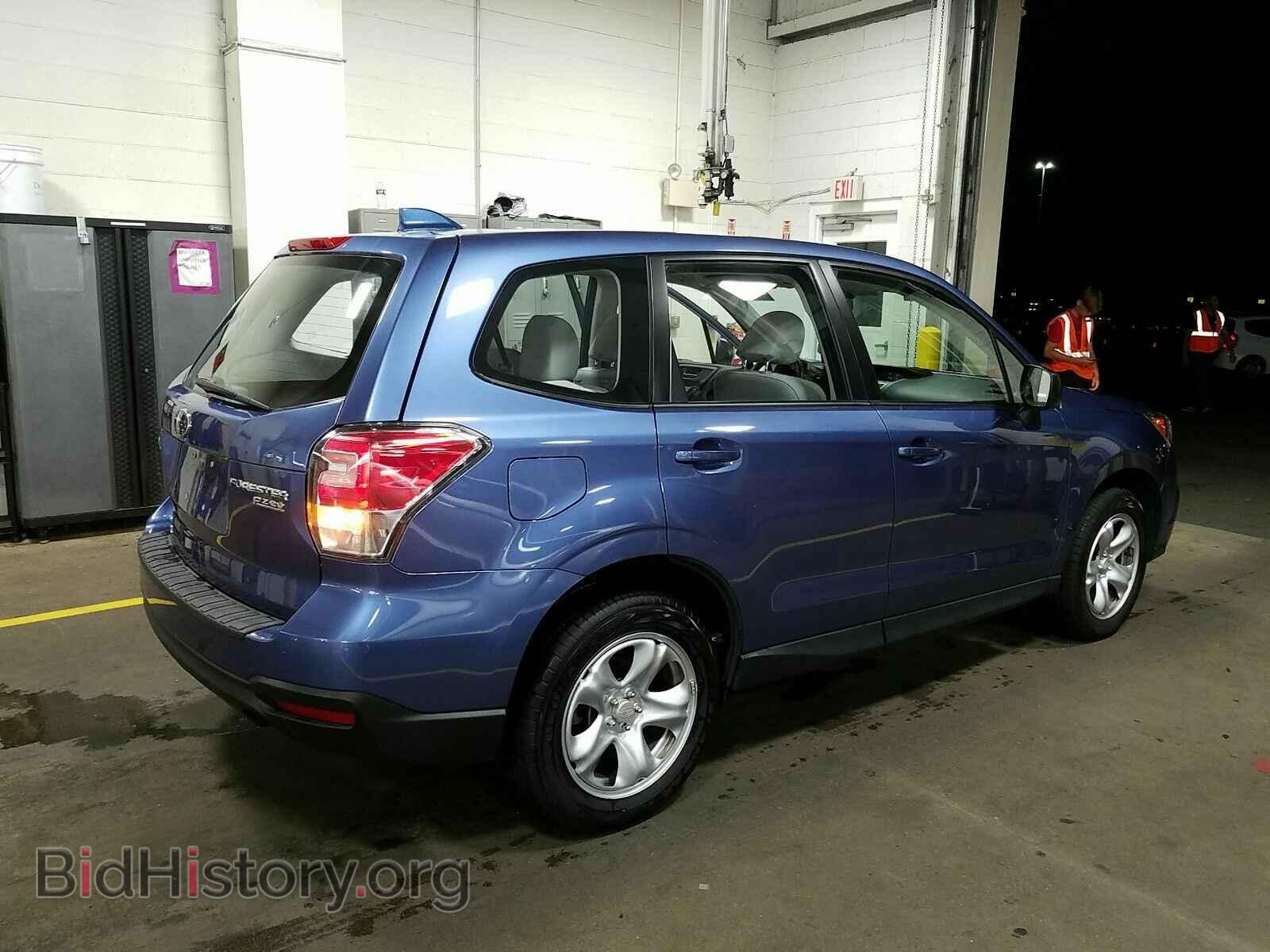 2017 Subaru Forester - VIN: JF2SJAAC6HH407601 - Фото 2