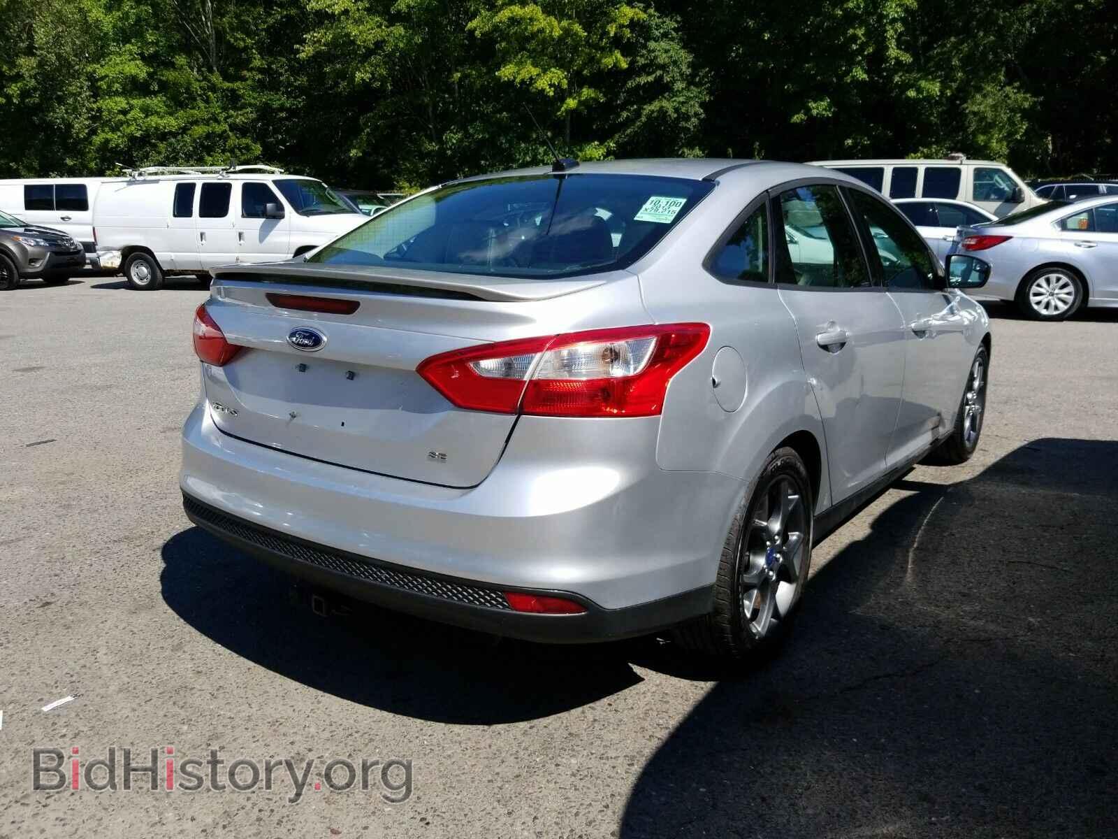 2013 Ford Focus - VIN: 1FADP3F28DL286603 - Фото 2