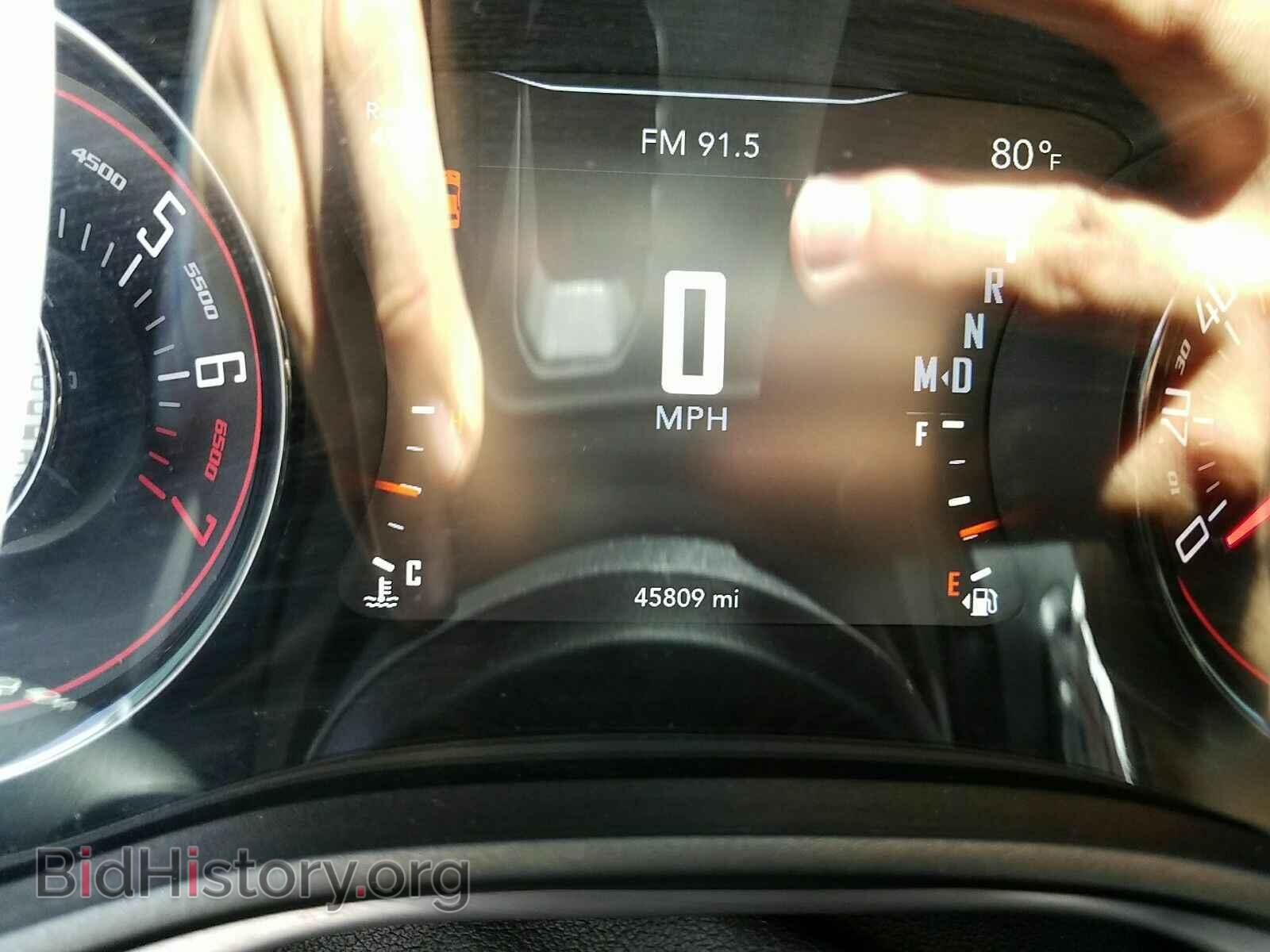 2016 Dodge Challenger - VIN: 2C3CDZAG1GH162697 - Фото 5