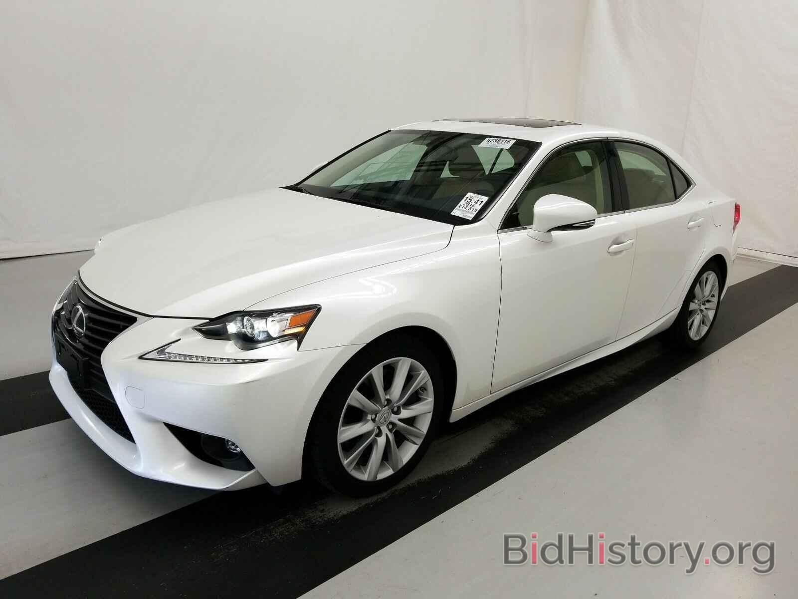 Photo JTHCM1D27G5007123 - Lexus IS 300 2016