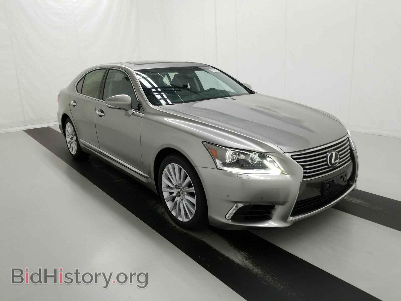 2017 Lexus LS - VIN: JTHCL5EF3H5029407 - Фото 3