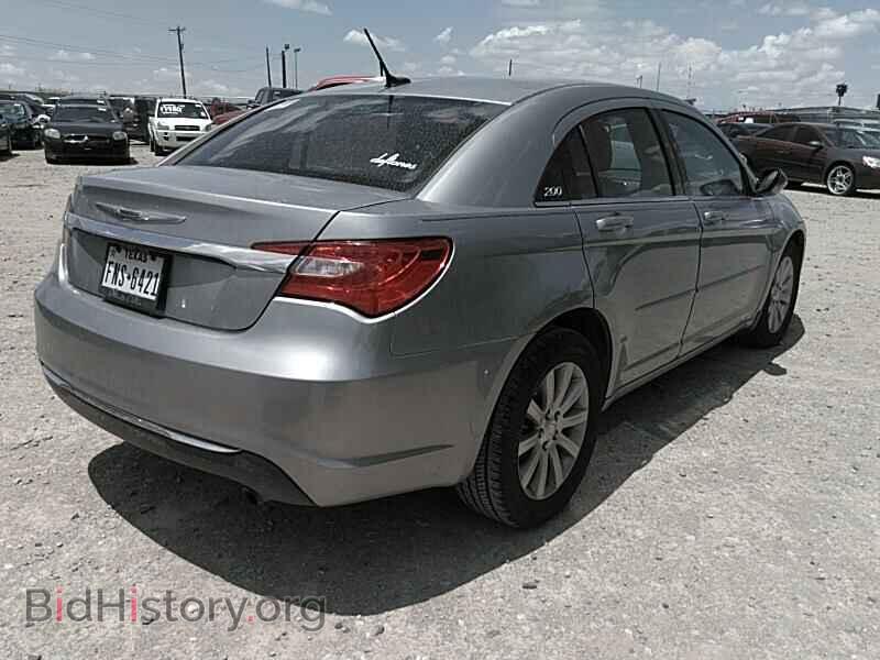 2013 Chrysler 200 - VIN: 1C3CCBBB3DN636231 - Photo 2