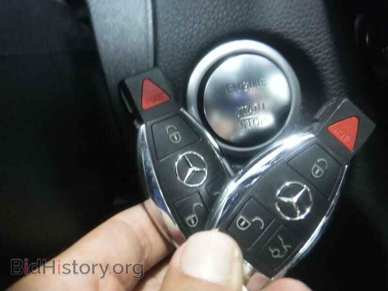 2016 Mercedes-Benz C-Class - VIN: 55SWF6EB5GU153473 - Фото 9