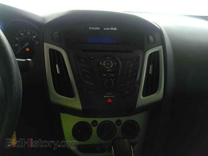 2013 Ford Focus - VIN: 1FADP3F2XDL153471 - Фото 4