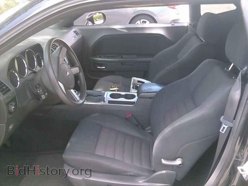 2009 Dodge Challenger - VIN: 2B3LJ44V49H577258 - Фото 3