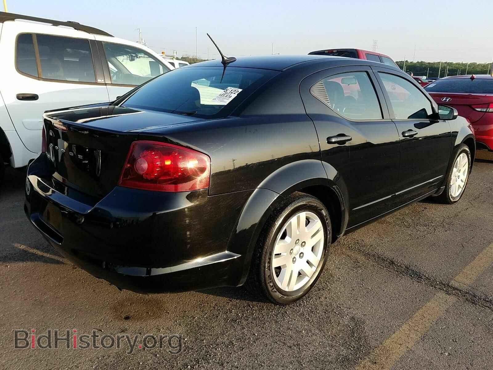 2011 Dodge Avenger - VIN: 1B3BD4FB7BN586975 - Фото 2