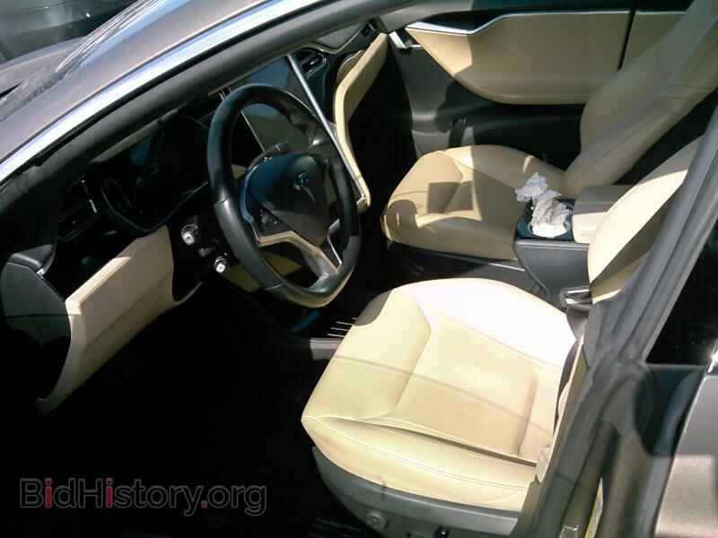 2015 Tesla Model S - VIN: 5YJSA1E11FF102902 - Фото 3