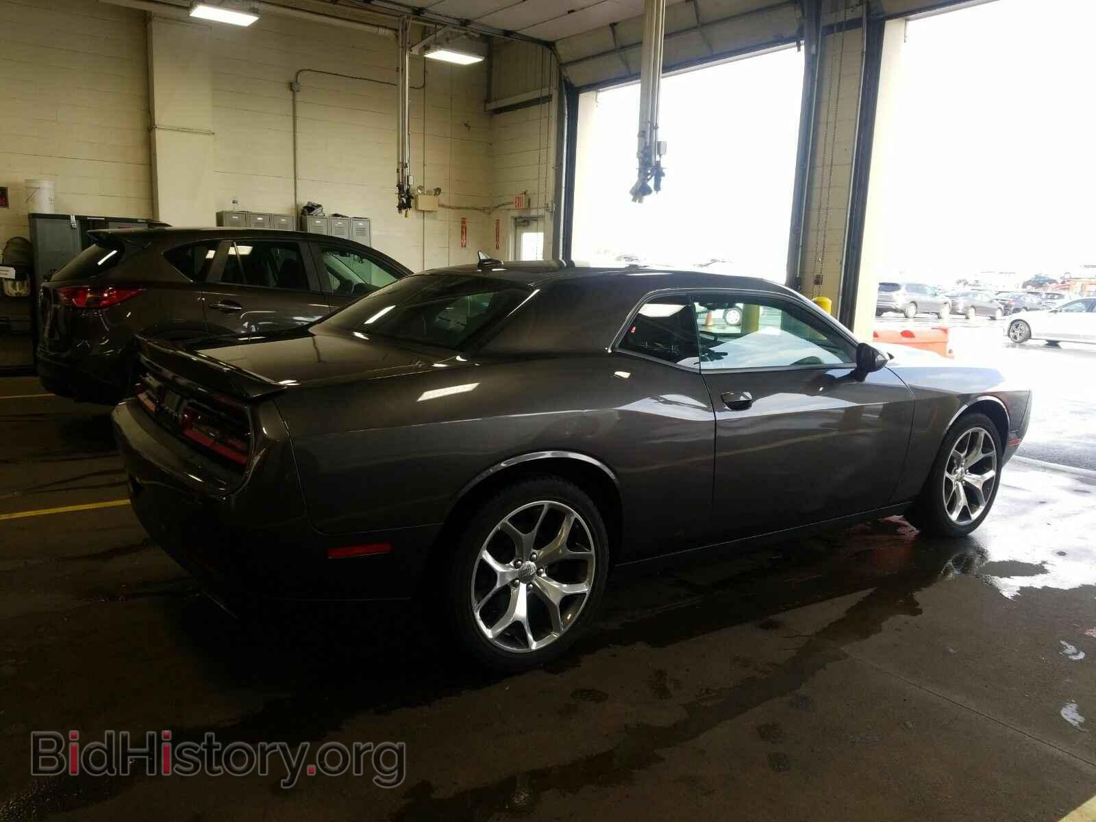 2016 Dodge Challenger - VIN: 2C3CDZAG4GH289315 - Photo 2