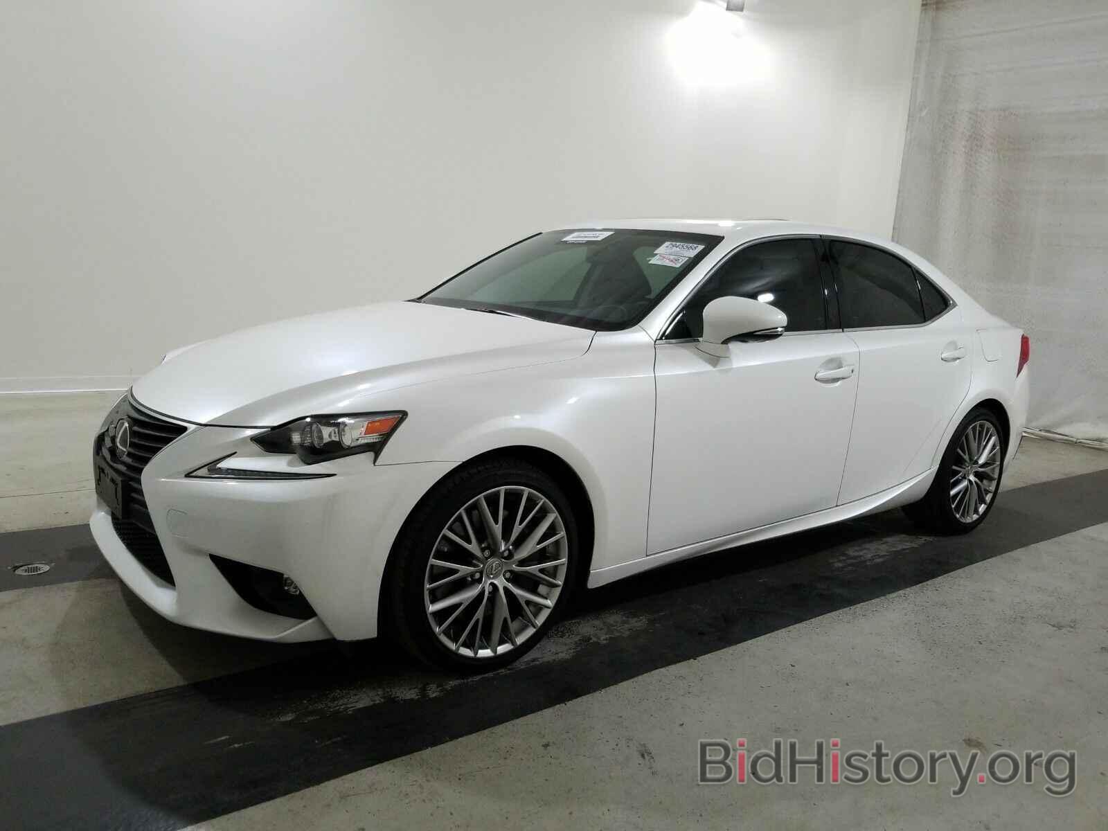 Photo JTHBA1D24G5035160 - Lexus IS 200t 2016