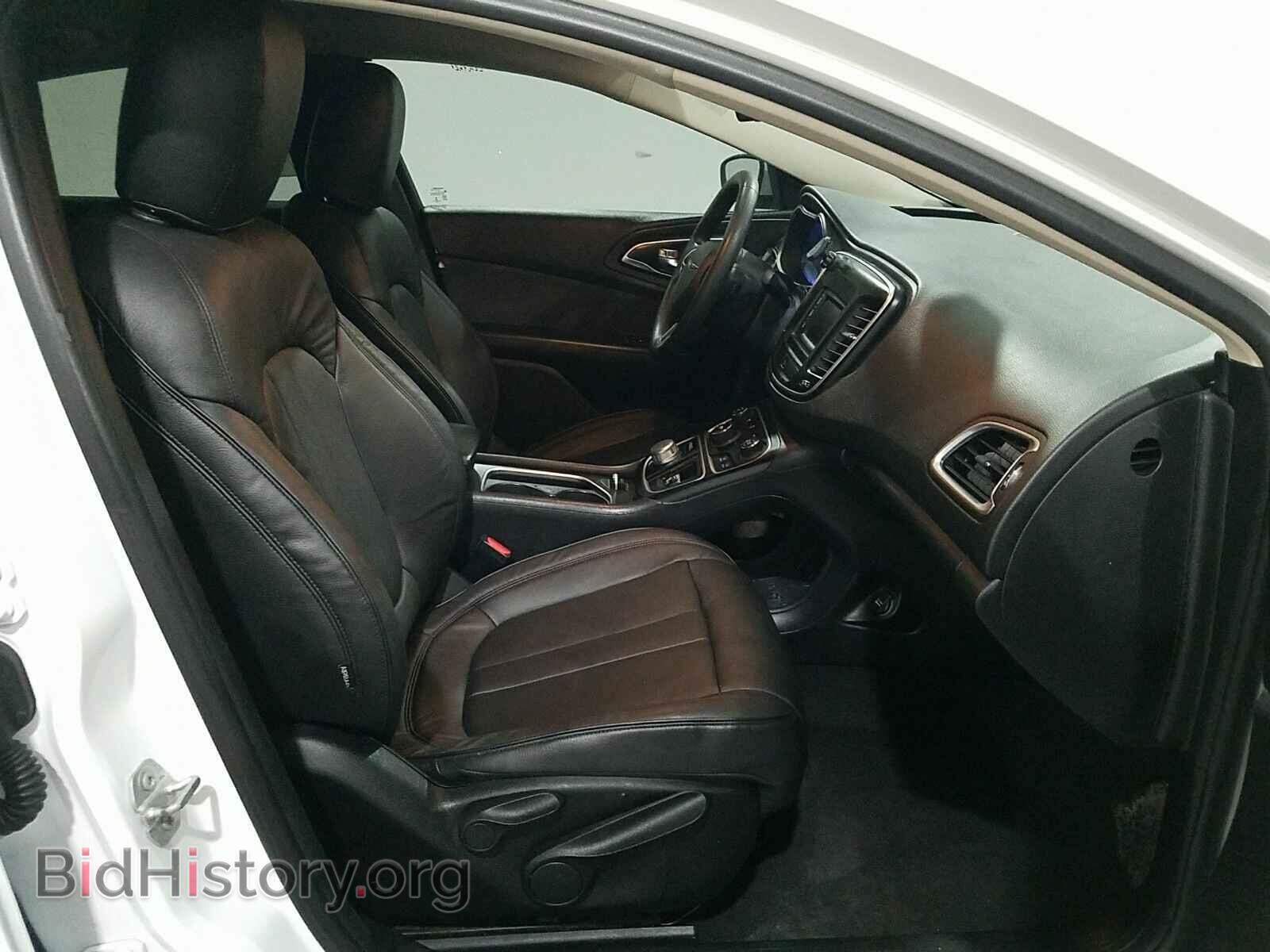 2016 Chrysler 200 - VIN: 1C3CCCAB6GN124250 - Фото 8