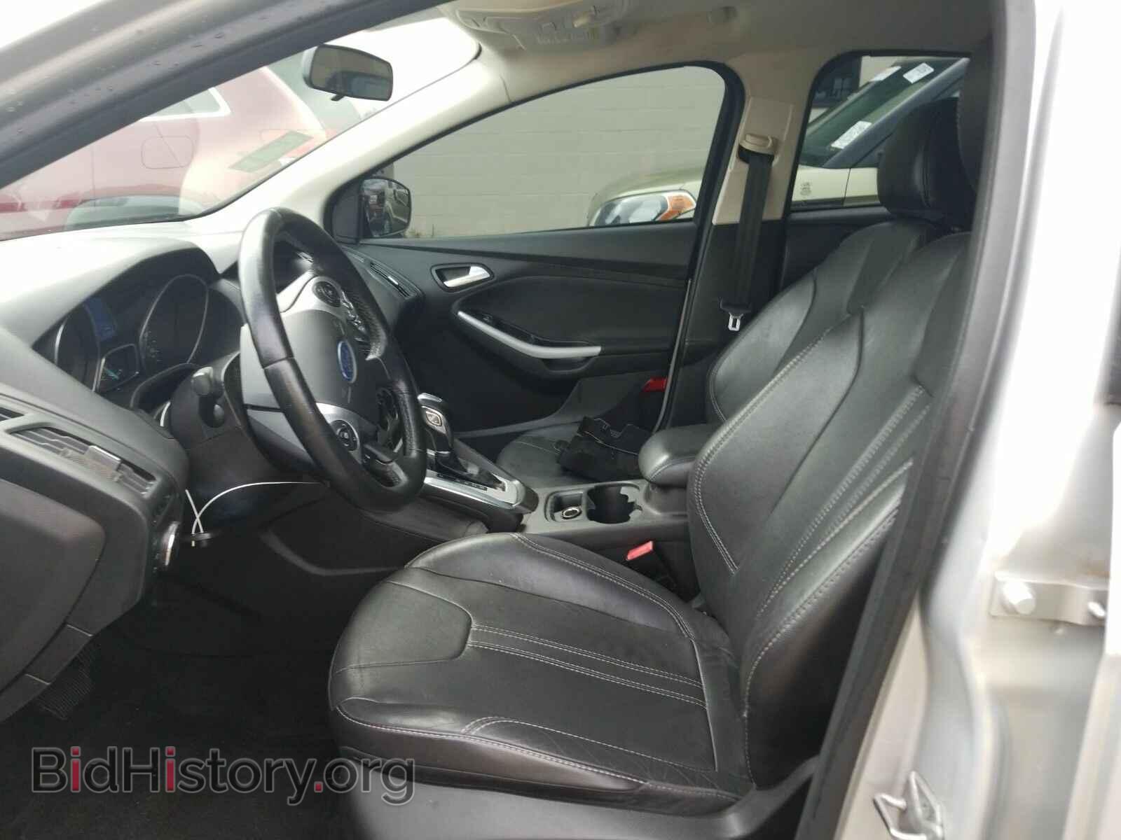 2013 Ford Focus - VIN: 1FADP3F28DL211559 - Фото 3