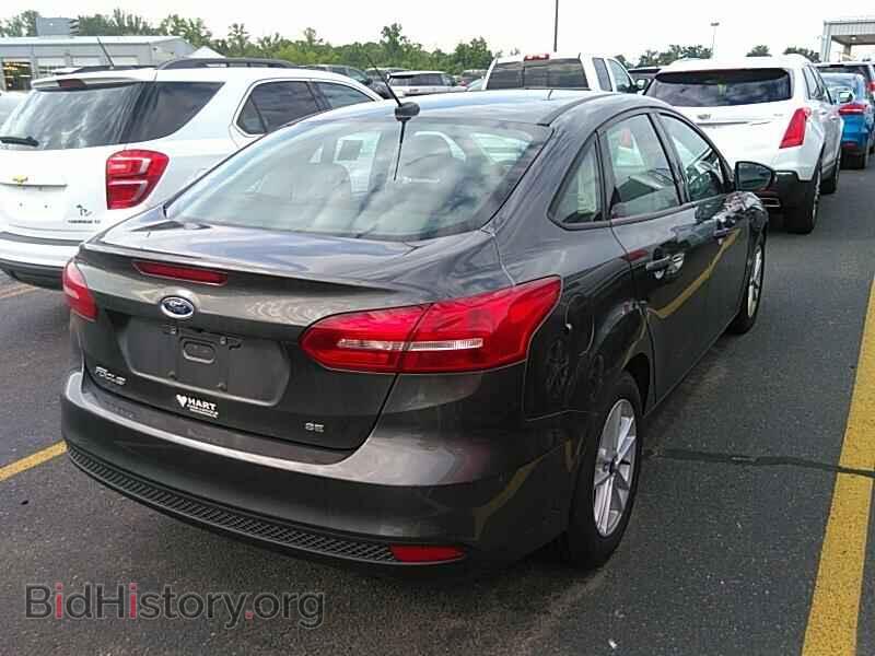 2017 Ford Focus - VIN: 1FADP3F26HL307499 - Фото 2