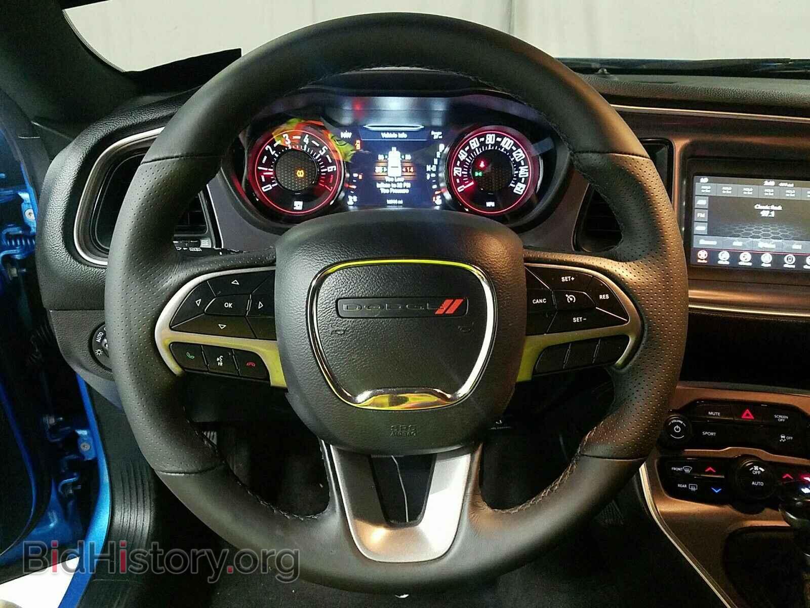 2019 Dodge Challenger - VIN: 2C3CDZAG9KH574231 - Фото 10