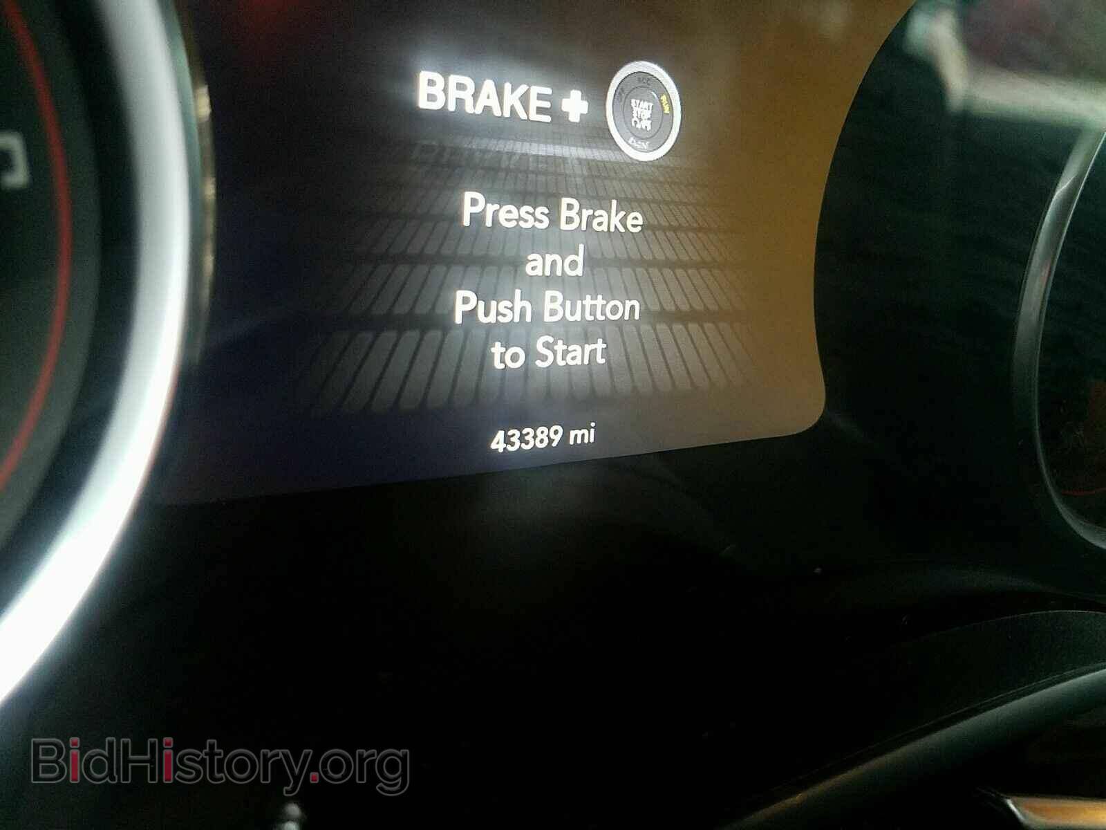 2018 Dodge Challenger - VIN: 2C3CDZAG9JH255619 - Фото 5